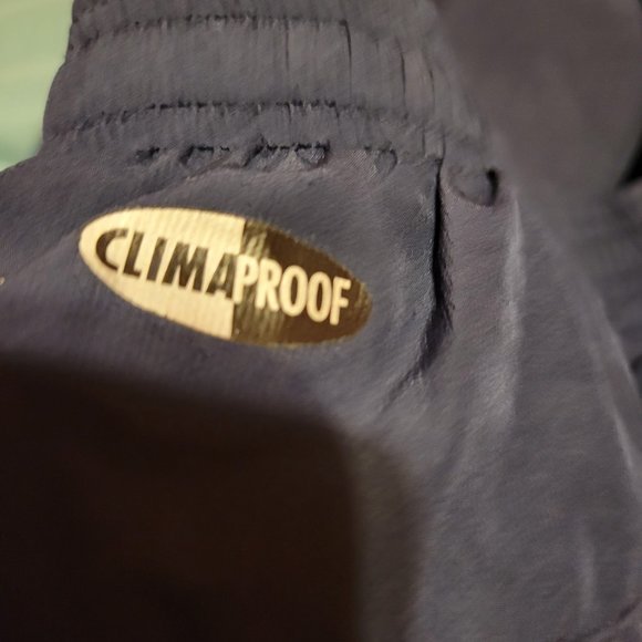 adidas climaproof pants with leg side zipper - Picture 6 of 6